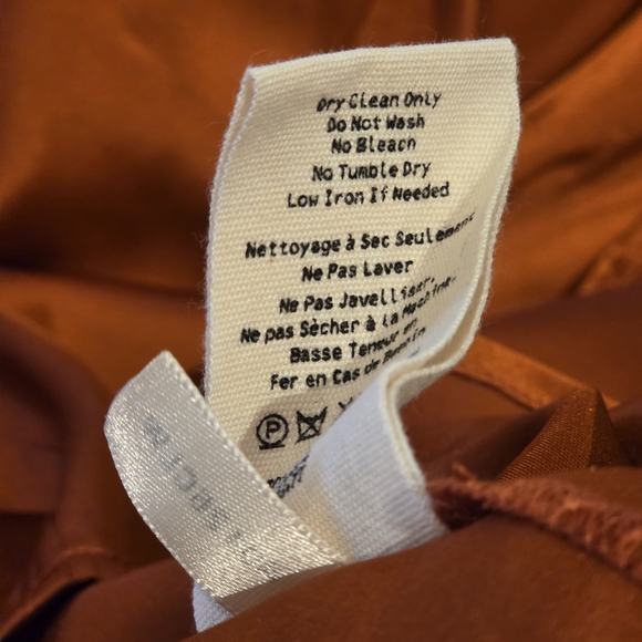 L'AGENCE 100% Silk Satin Rich Copper Button Dani 3/4 Sleeve Blouse NWOT Shirt S - Picture 13 of 13